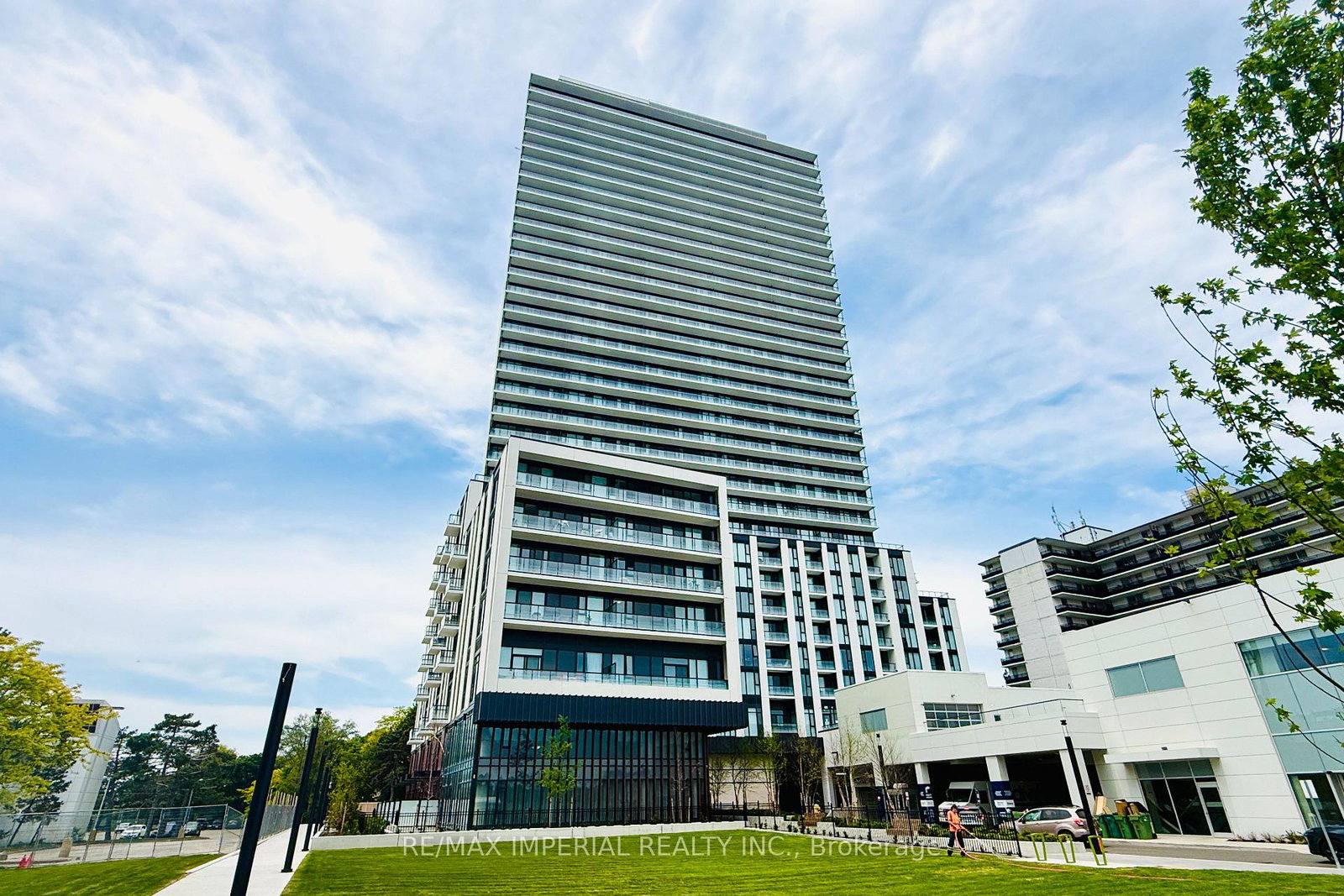 5858-yonge-street-toronto-ontario-c13183864
