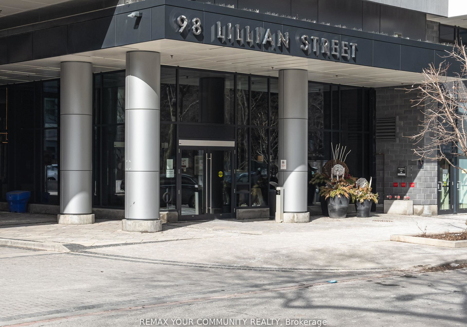 98-lillian-street-toronto-ontario-c13184320