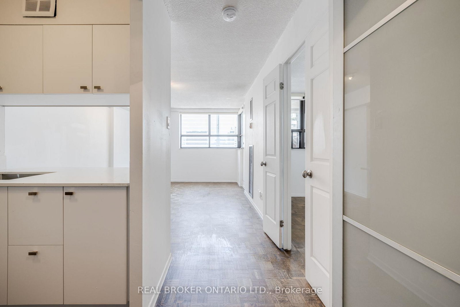 105-mc-caul-street-toronto-ontario-c13186276
