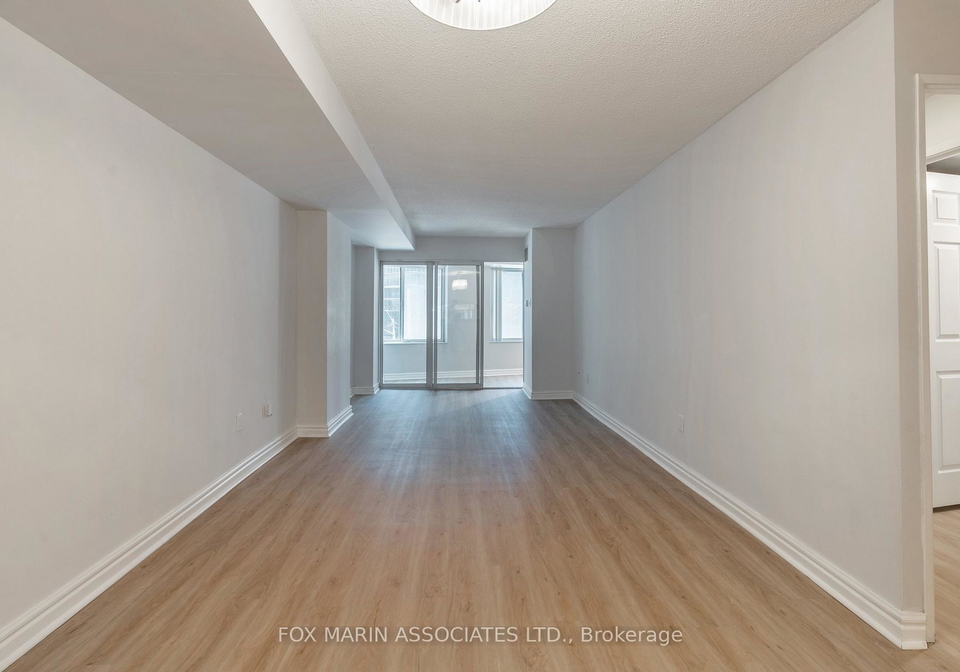 33-university-avenue-toronto-ontario-c13188088