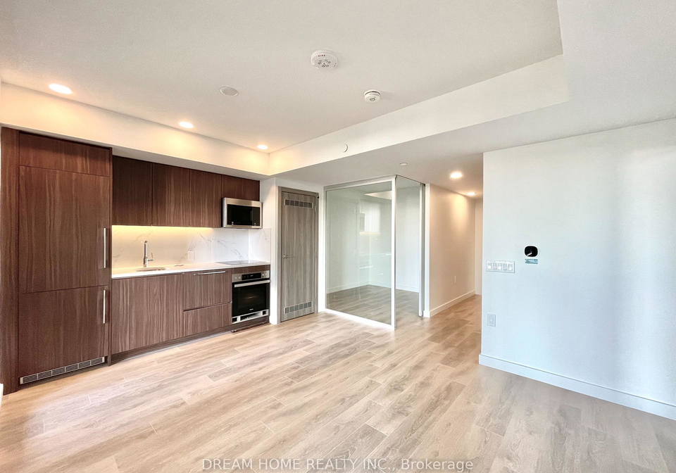 38-widmer-street-toronto-ontario-c13192218