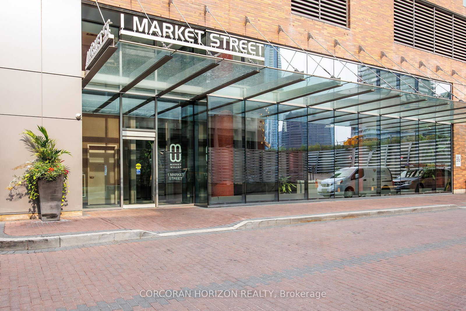 1-market-street-toronto-ontario-c13192424