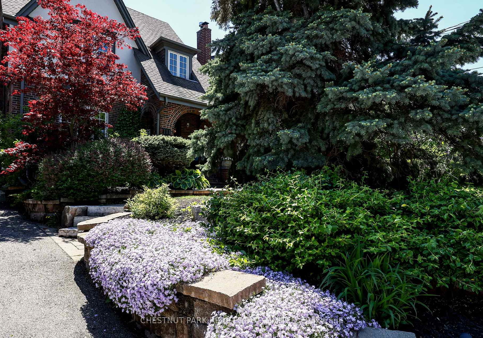 111-glenview-avenue-toronto-ontario-c13194054
