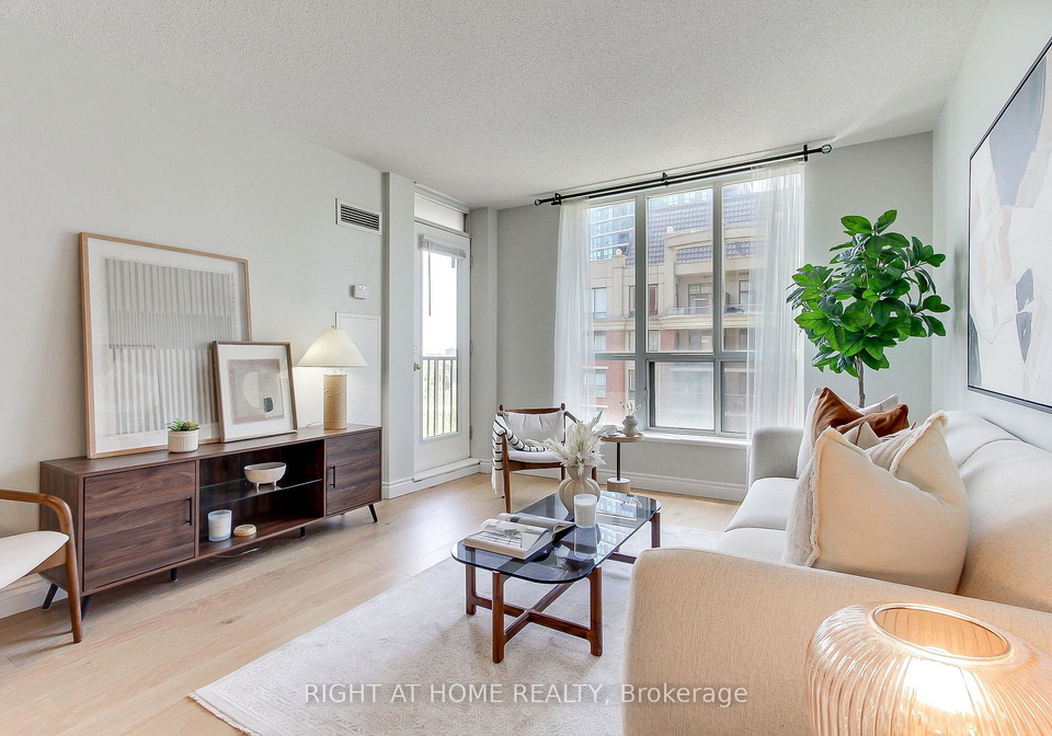 55-harrison-garden-boulevard-north-york-ontario-c13194476