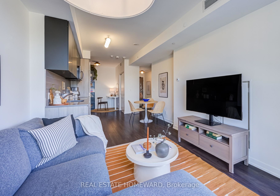223-st-clair-avenue-w-toronto-ontario-c13194636
