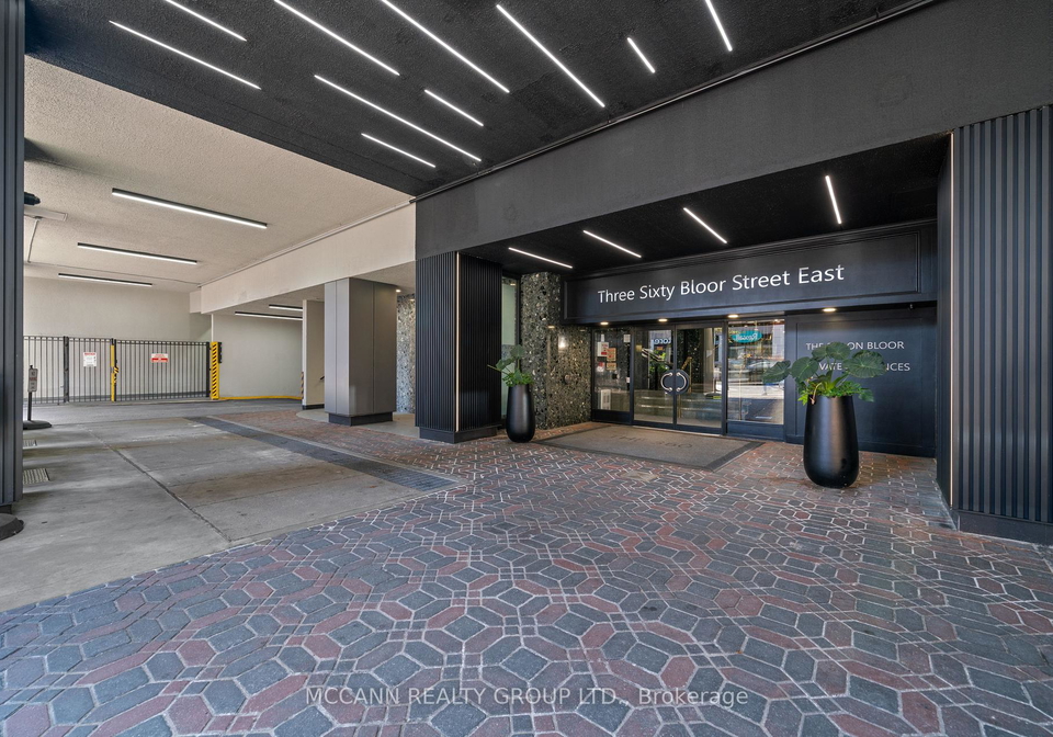 360-bloor-street-e-toronto-ontario-c13200538
