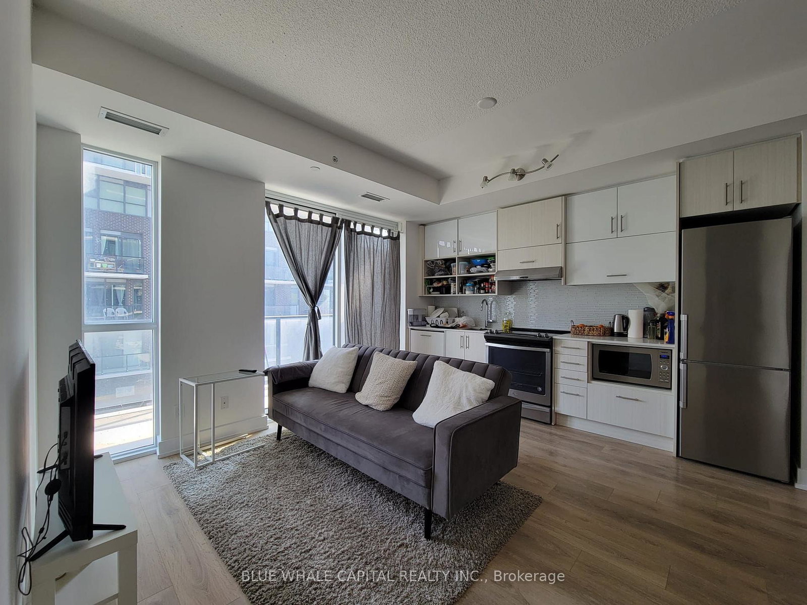 128-fairview-mall-drive-north-york-ontario-c13202088