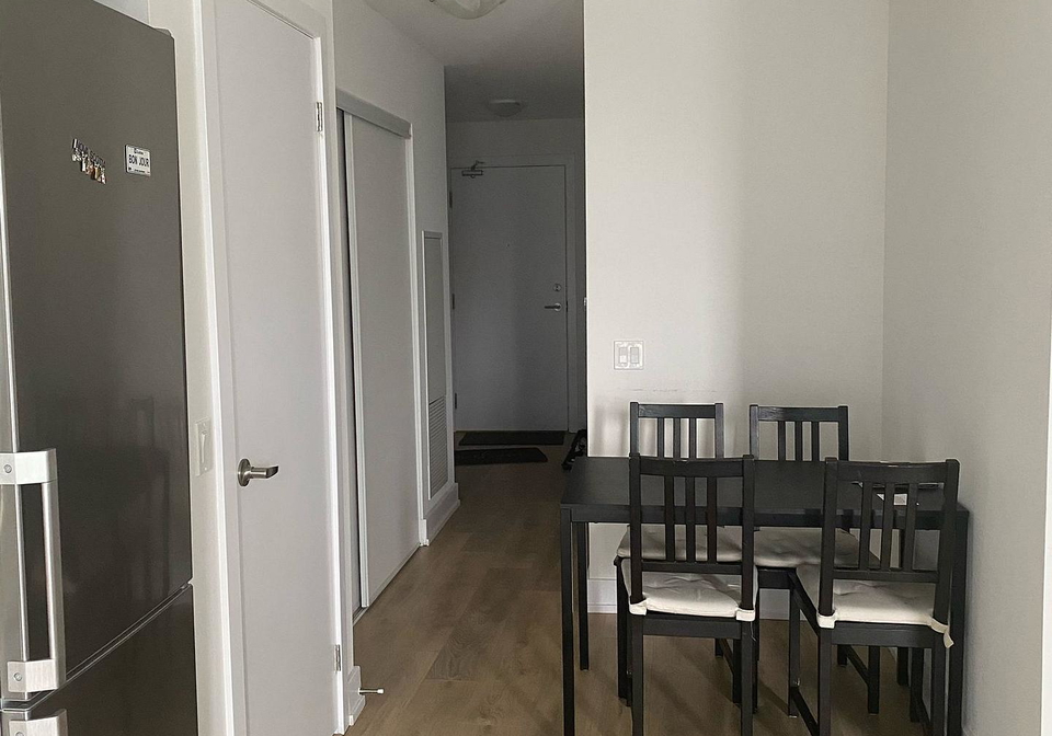 128-fairview-mall-drive-north-york-ontario-c13202088