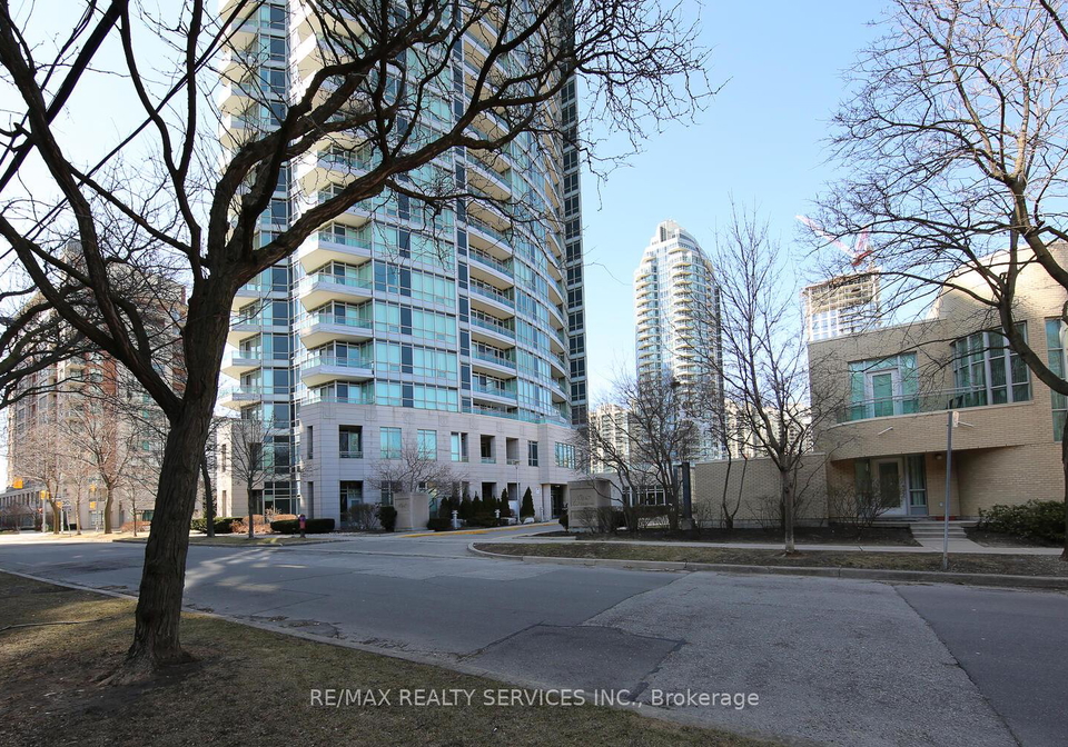 60-byng-avenue-north-york-ontario-c13204376