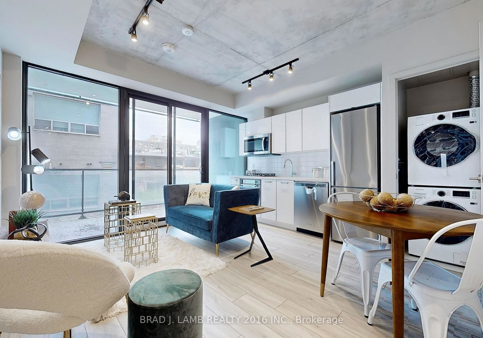 458-richmond-street-w-toronto-ontario-c13204552