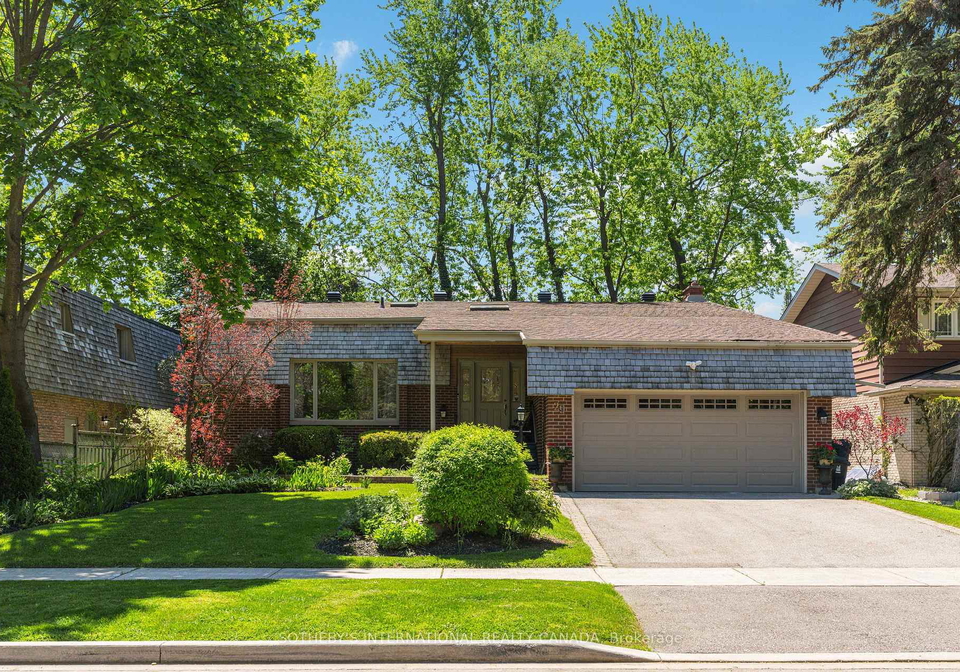 29-leacock-crescent-north-york-ontario-c13204584