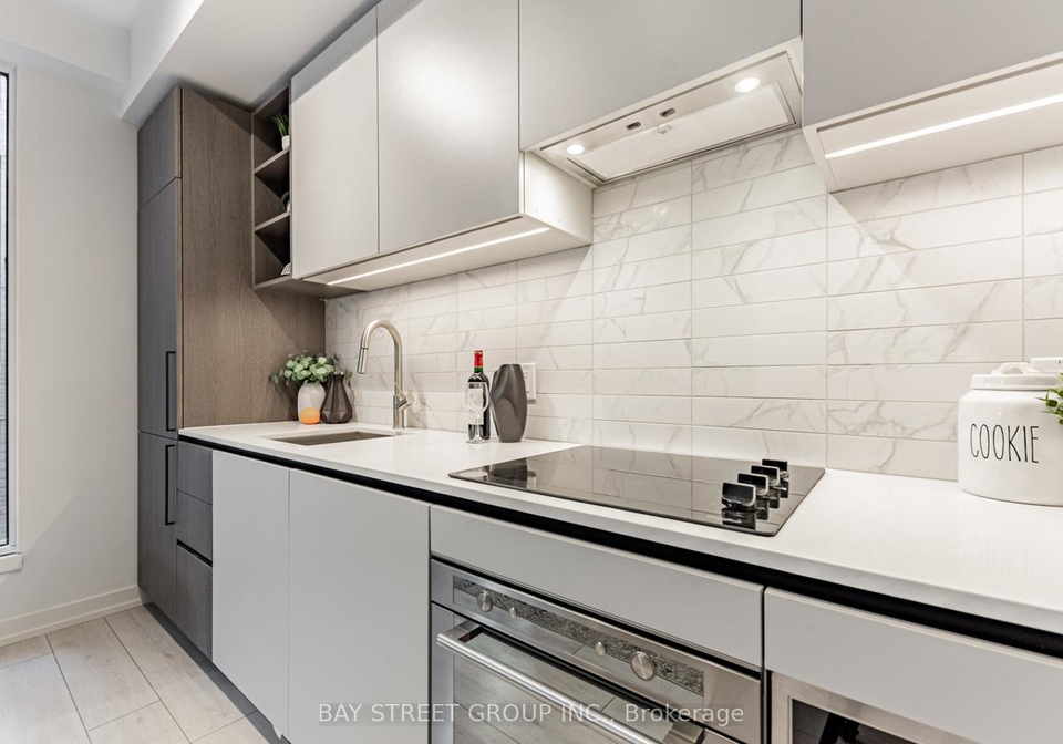 55-mercer-street-toronto-ontario-c13205342