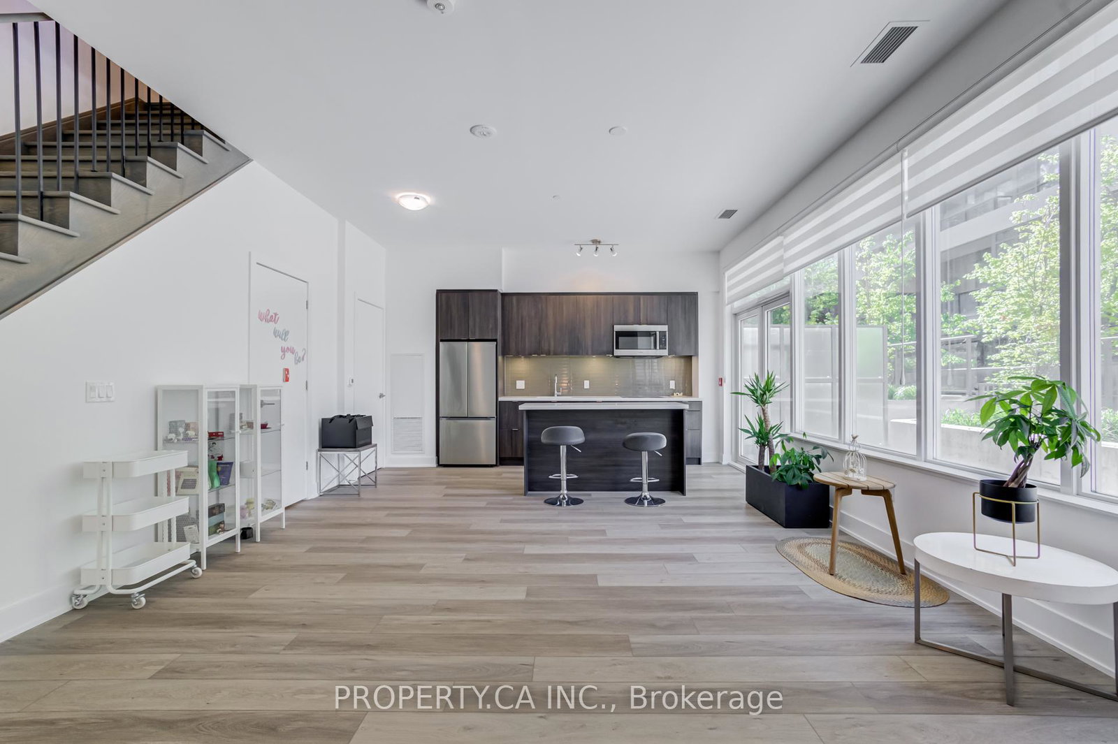 2-teagarden-court-n-north-york-ontario-c13205550