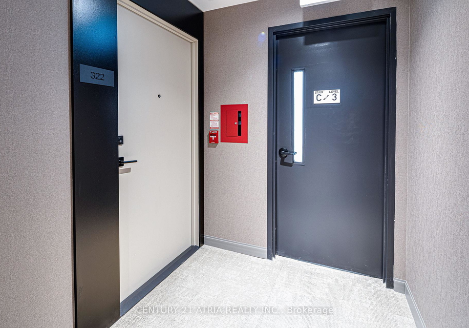 55-mercer-street-toronto-ontario-c13205678