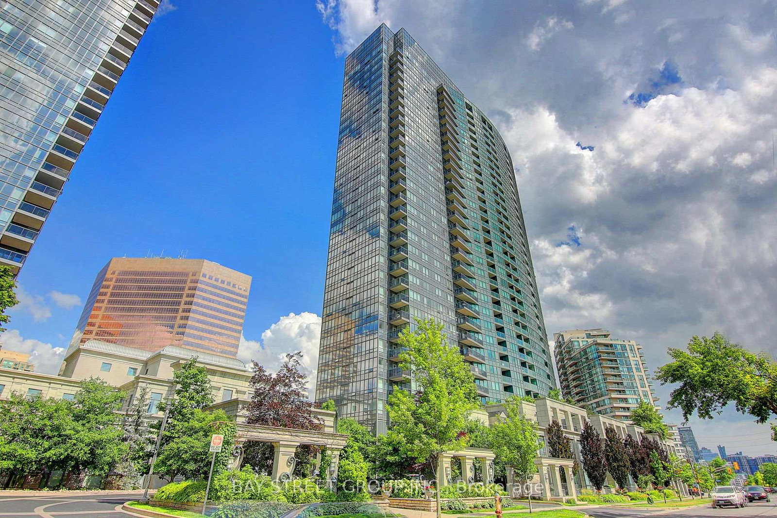 15-greenview-avenue-toronto-ontario-c13205724