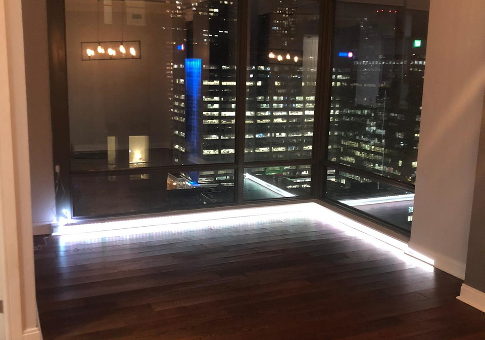 18-yorkville-avenue-toronto-ontario-c13205832