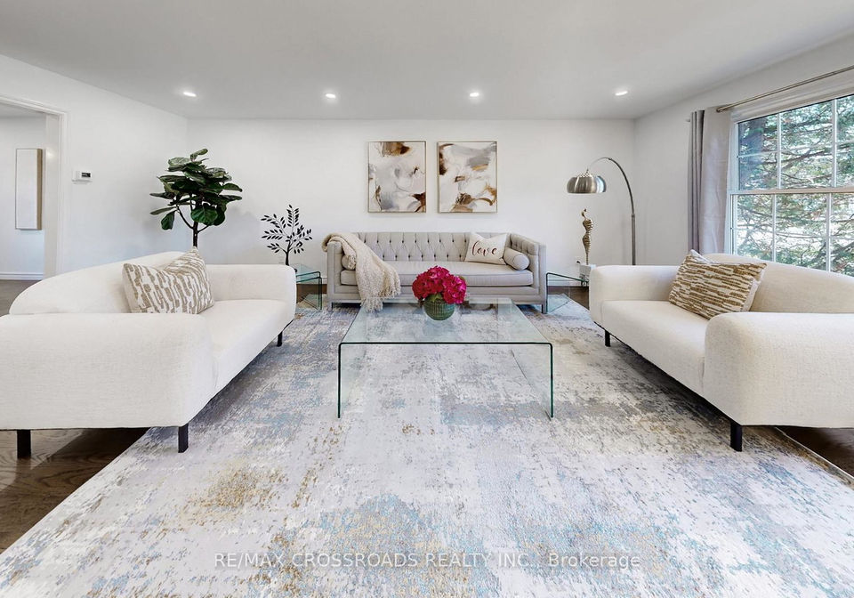 349-banbury-road-north-york-ontario-c13205862
