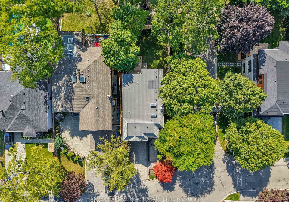 131-bannockburn-avenue-toronto-ontario-c13206008