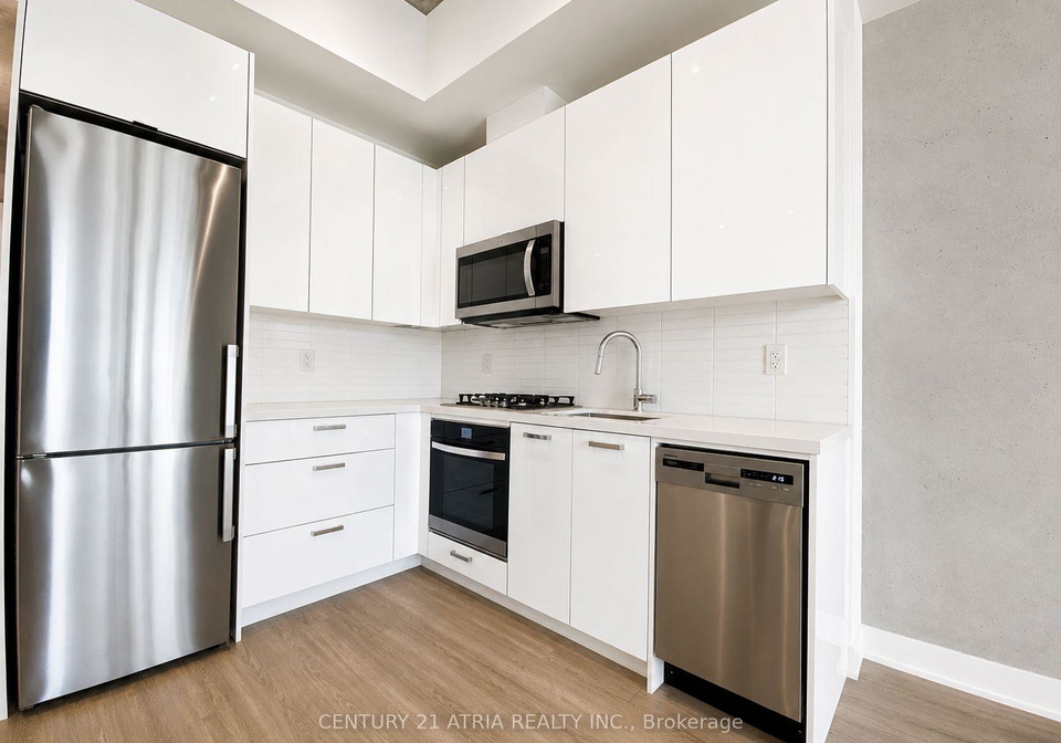 195-mccaul-street-toronto-ontario-c13206290