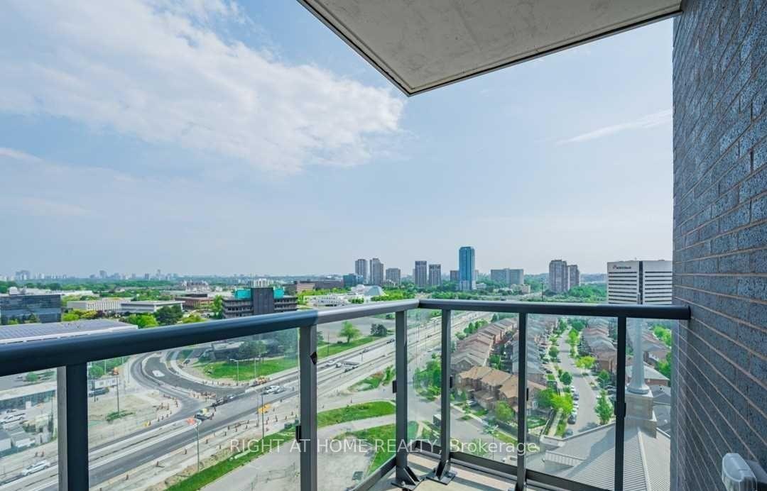 6-sonic-way-east-york-ontario-c13206418