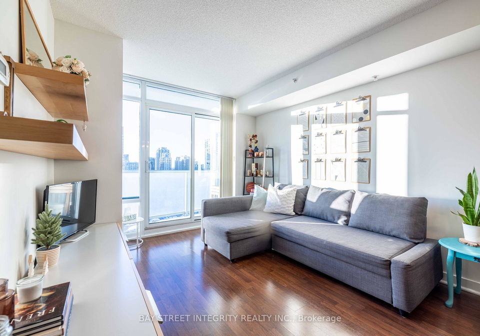 5740-yonge-street-toronto-ontario-c13206580