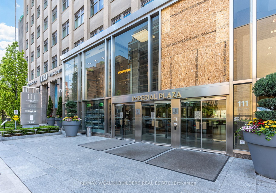 111-st-clair-avenue-w-toronto-ontario-c13207032