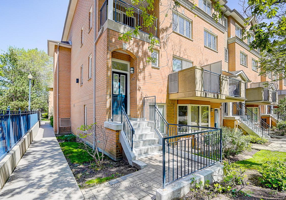 28-sommerset-way-north-york-ontario-c13207104