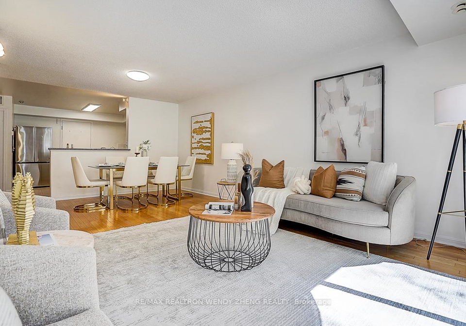 28-sommerset-way-north-york-ontario-c13207104