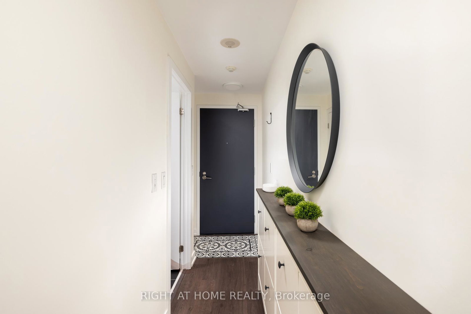 105-george-street-e-toronto-ontario-c13207108