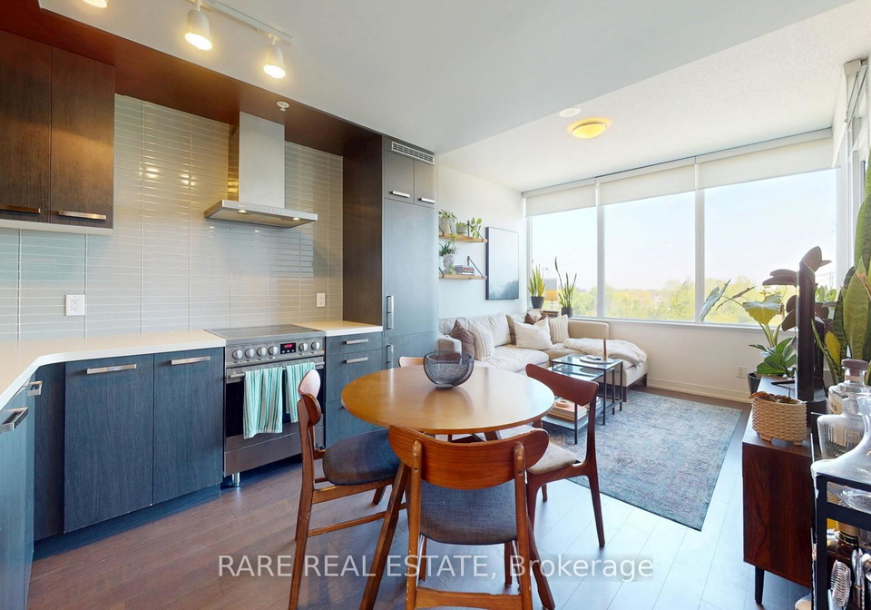 120-bayview-avenue-toronto-ontario-c13207134