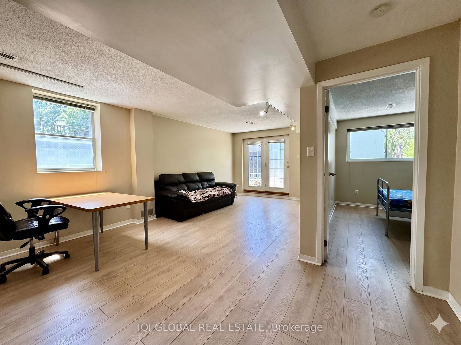 130-micmac-crescent-north-york-ontario-c13207310