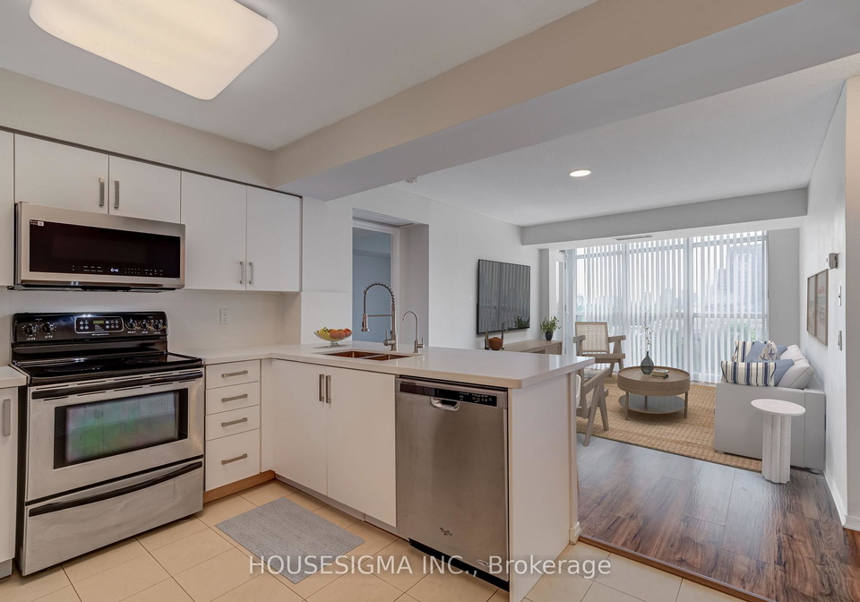 28-harrison-garden-boulevard-north-york-ontario-c13207468