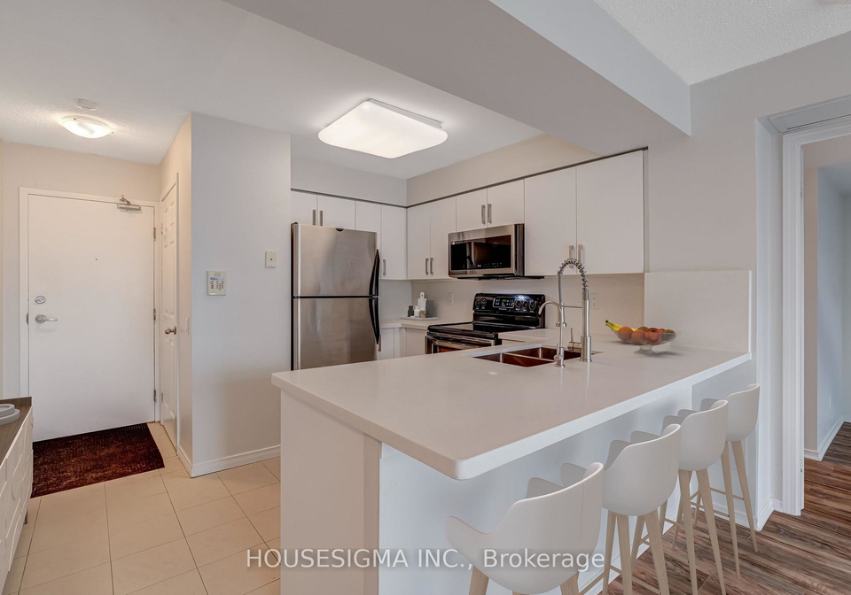 28-harrison-garden-boulevard-north-york-ontario-c13207468