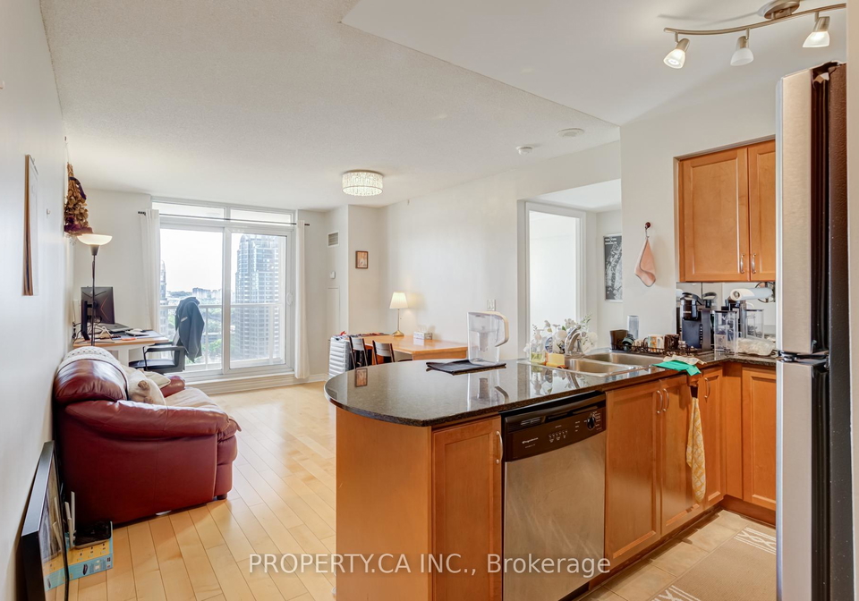 18-kenaston-gardens-north-york-ontario-c13207482