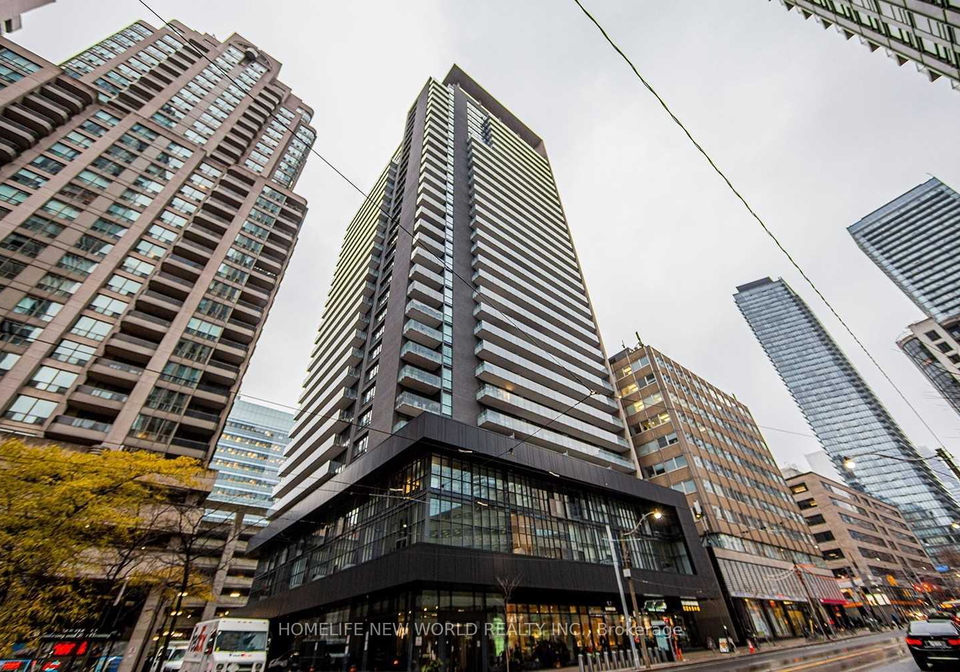 770-bay-street-toronto-ontario-c13207576