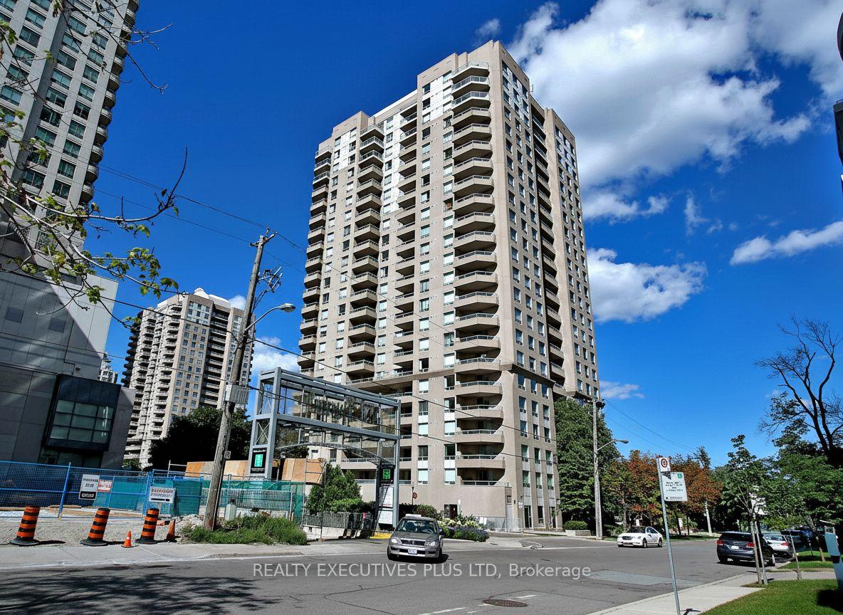 18-hillcrest-avenue-north-york-ontario-c13207618
