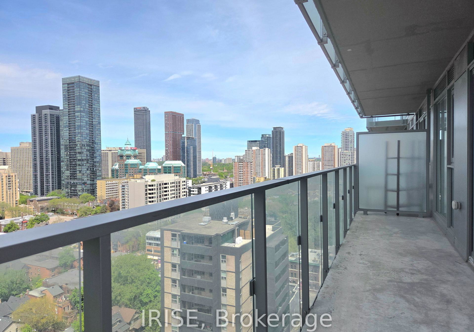 50-wellesley-street-e-toronto-ontario-c13207668
