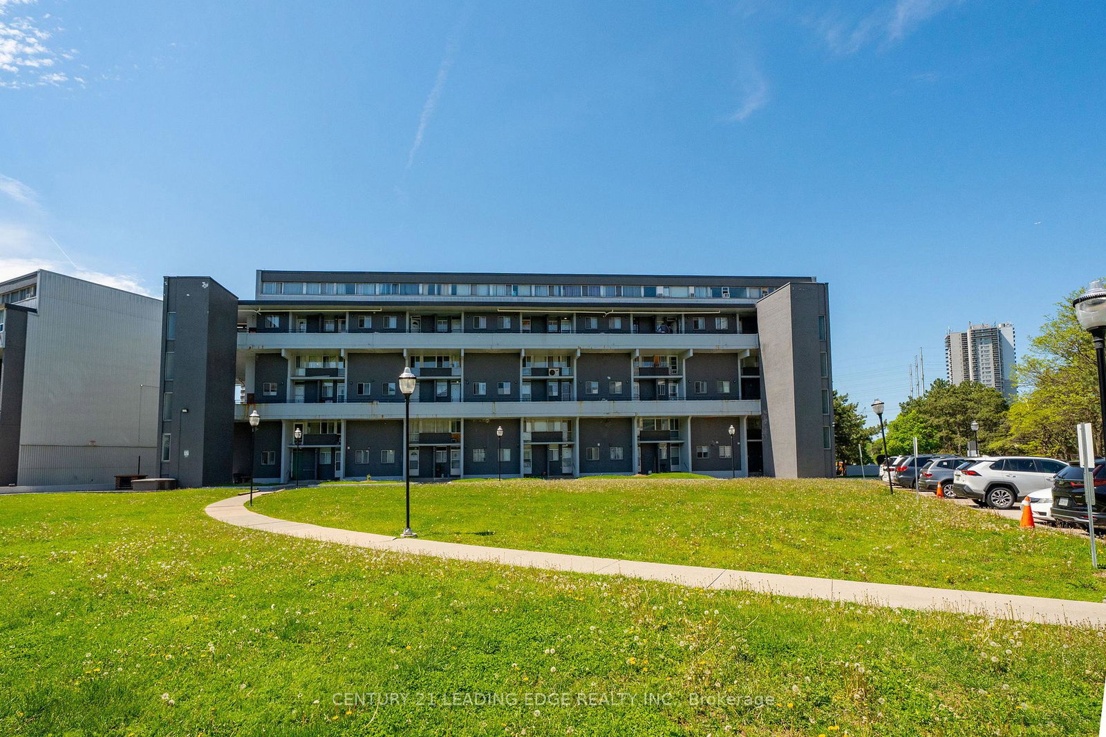 55-sunny-glenway-east-york-ontario-c13207844