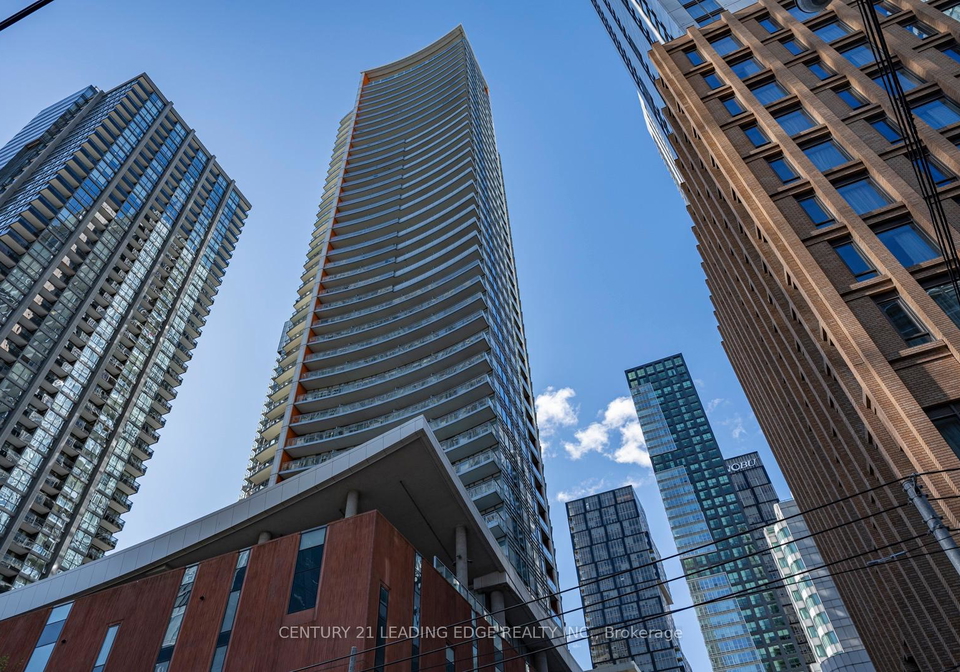 21-widmer-street-toronto-ontario-c13207980