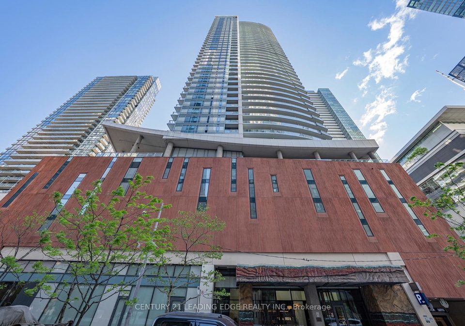 21-widmer-street-toronto-ontario-c13207980