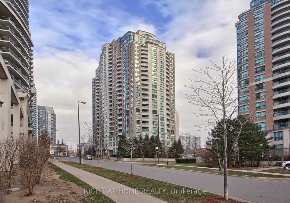 7-lorraine-drive-toronto-ontario-c13208258