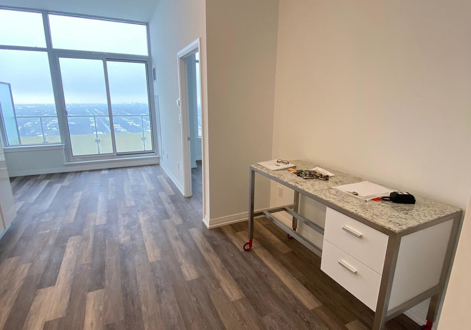 75-canterbury-place-toronto-ontario-c13208342