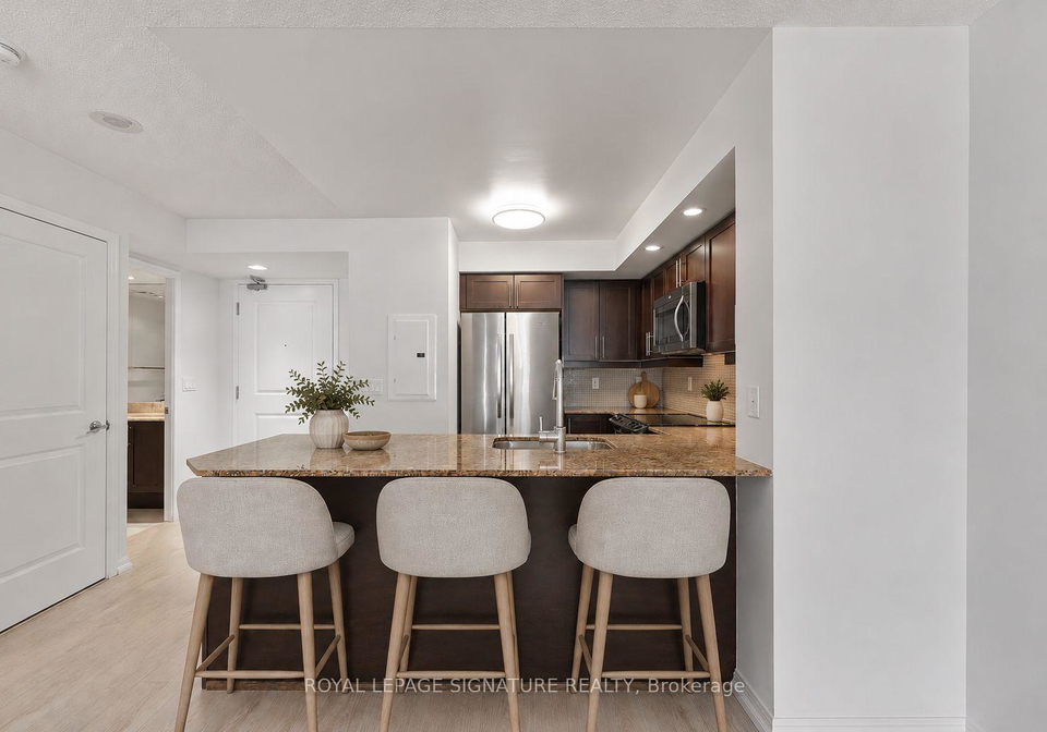 85-east-liberty-street-toronto-ontario-c13208394