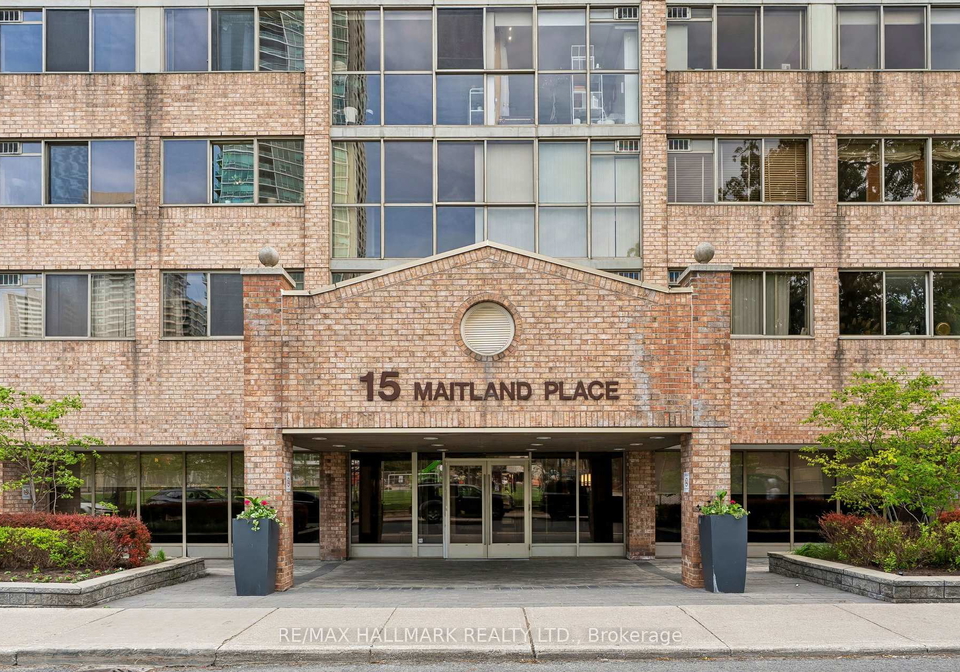 15-maitland-place-toronto-ontario-c13208428