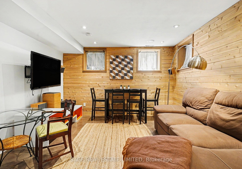 501-winona-drive-e-toronto-ontario-c13208714