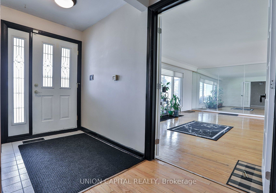 228-maxwell-street-toronto-ontario-c13208744