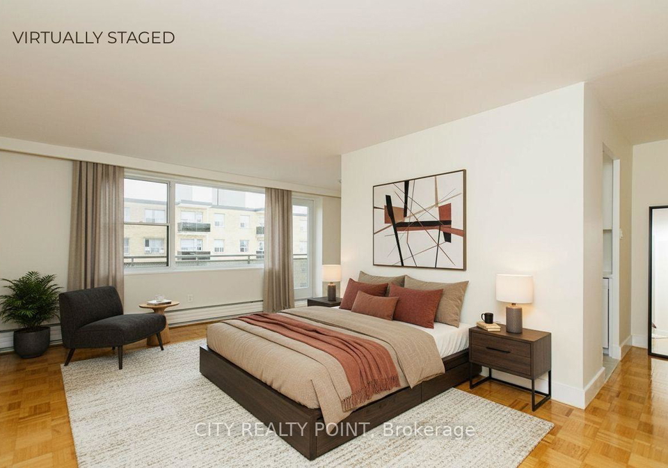 2-grandstand-place-east-york-ontario-c13208810