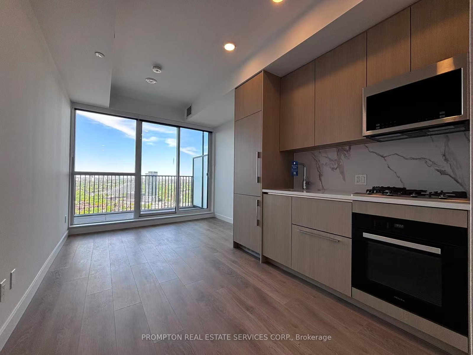 18-esther-shiner-boulevard-north-york-ontario-c13208818
