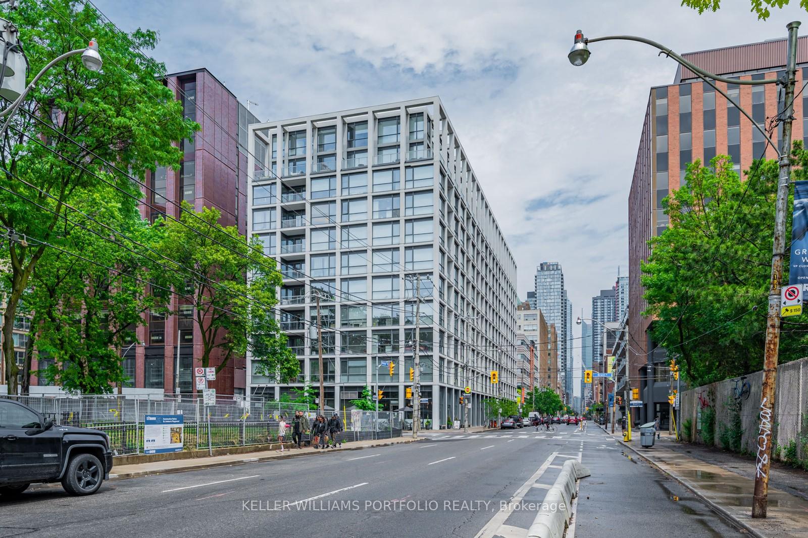 39-brant-street-toronto-ontario-c13208822