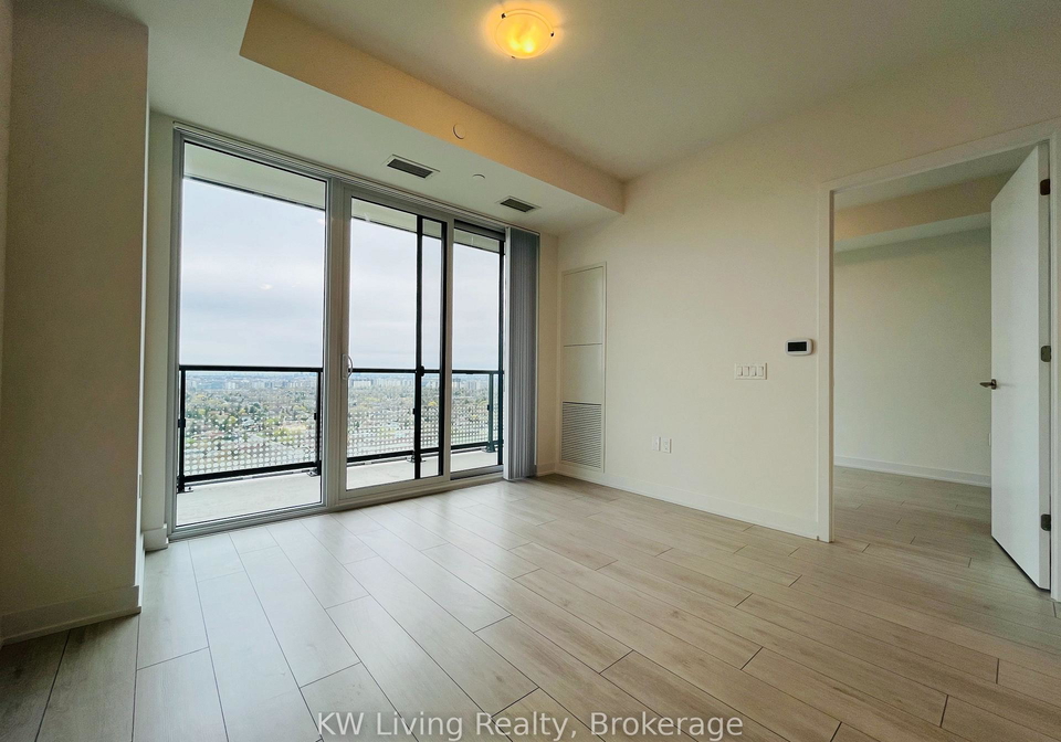 5858-yonge-street-toronto-ontario-c13208826